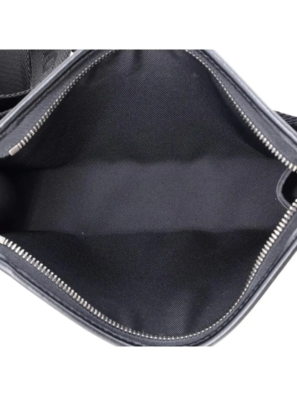 Louis Vuitton Gaston Wearable Wallet #294958L18B